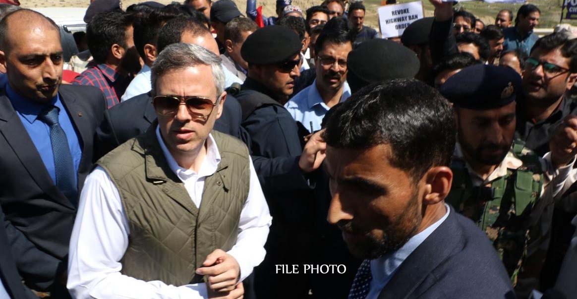 Farooq Abdullah''s detention clear signal of centre''s ''contempt'' for Kashmiri representation: NC