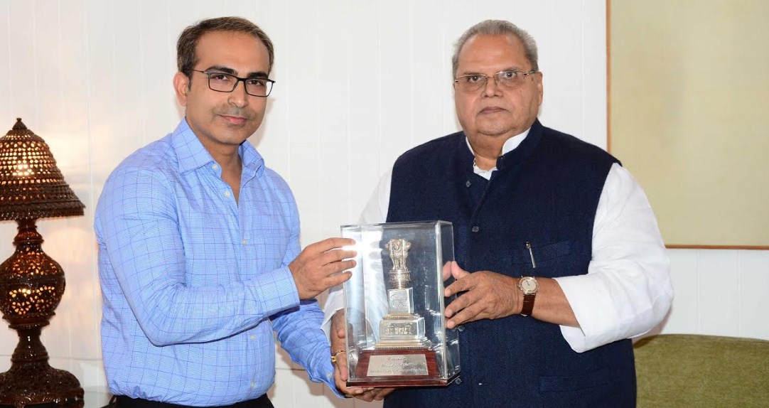 Rajbhavan bids farewell to its Officer