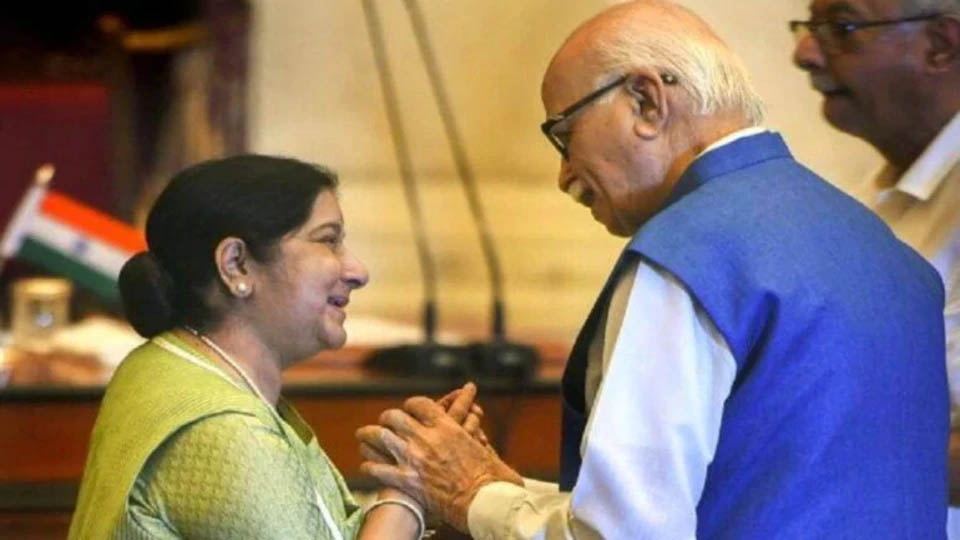 ‘Irreparable loss of closest colleague’: LK Advani condoles Sushma Swaraj’s death
