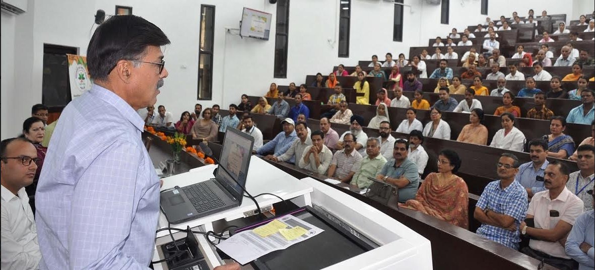Advisor Kumar attends ‘Ayushman Bharat Diwas’ celebration at GMC