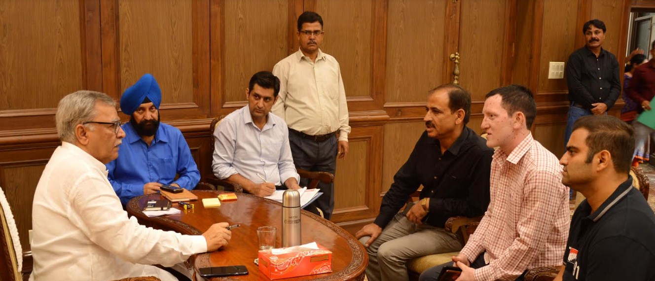 Effective mechanism in place for prompt redress of public grievances: Advisor Khan