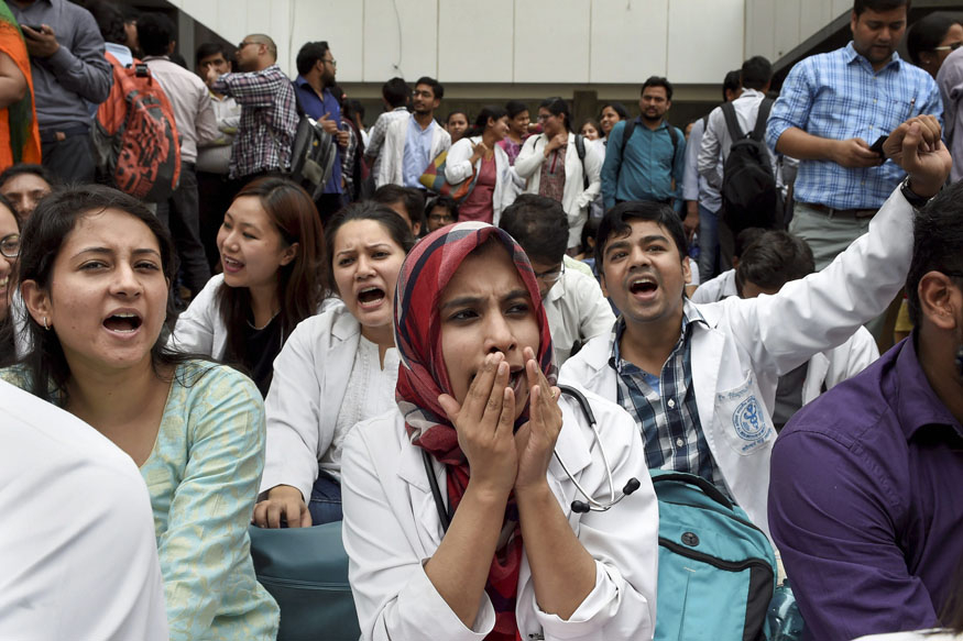 Doctors' Strike Against NMC Bill May Hit Medical Services Today, AIIMS, Safdarjung to be Affected