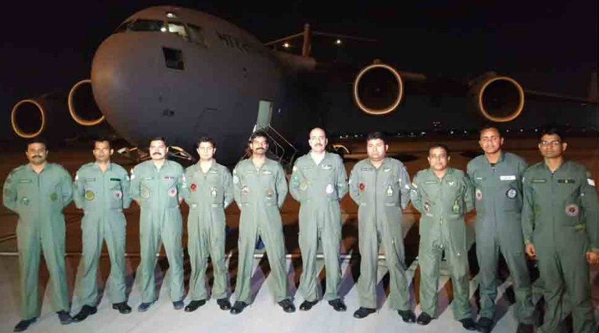 AOC-in-C, Western Air Command, reviews security setup of IAF station in Jammu