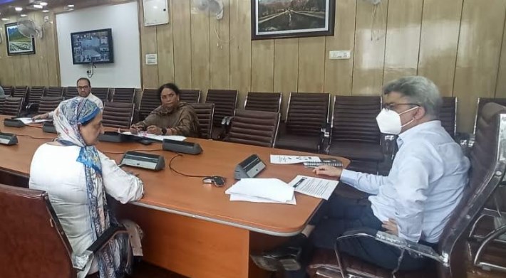 Atal Dulloo reviews LSD control measures across J&K