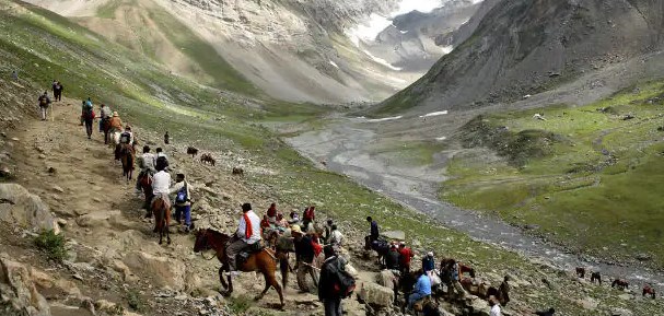 Amarnath Yatra temporarily suspended due to bad weather
