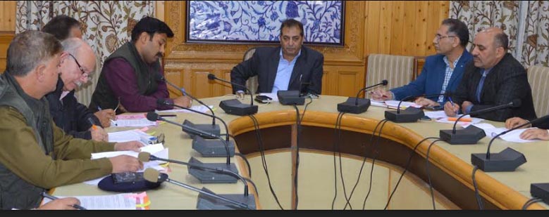 Kashmir Div Com stresses on Plastic-Free Amarnath Yatra - 2020