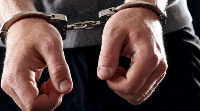 COVID-19: DM Budgam seizes 6 shops, books 2 shopkeepers for violating lockdown orders