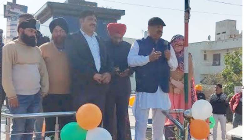 Th. Jai Singh senior Congress leader celebrates 71st republic day at Sainik Colony Jammu