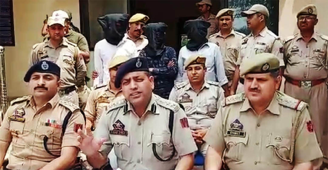 J&K Police in Jammu district recovered huge quantity of Charas & Cash