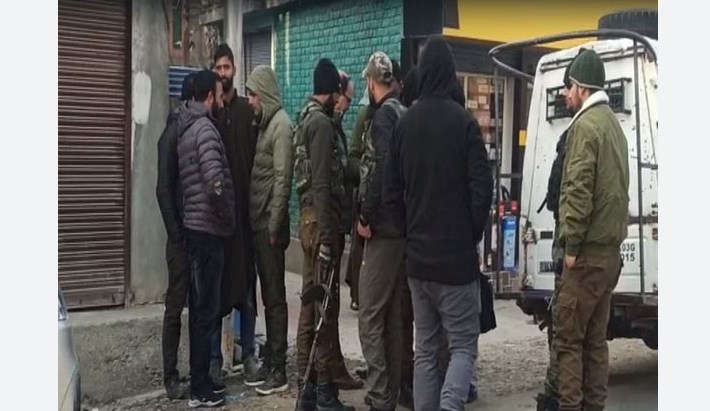 Journalists threat case: Srinagar Police conducts searches across multiple locations in J&K