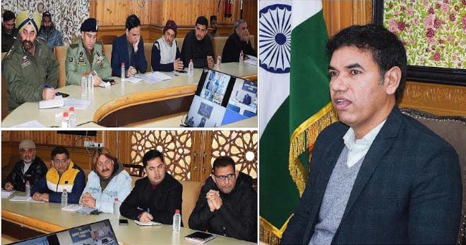 Div Com Kashmir reviews management of vehicular movement through Zojila Pass