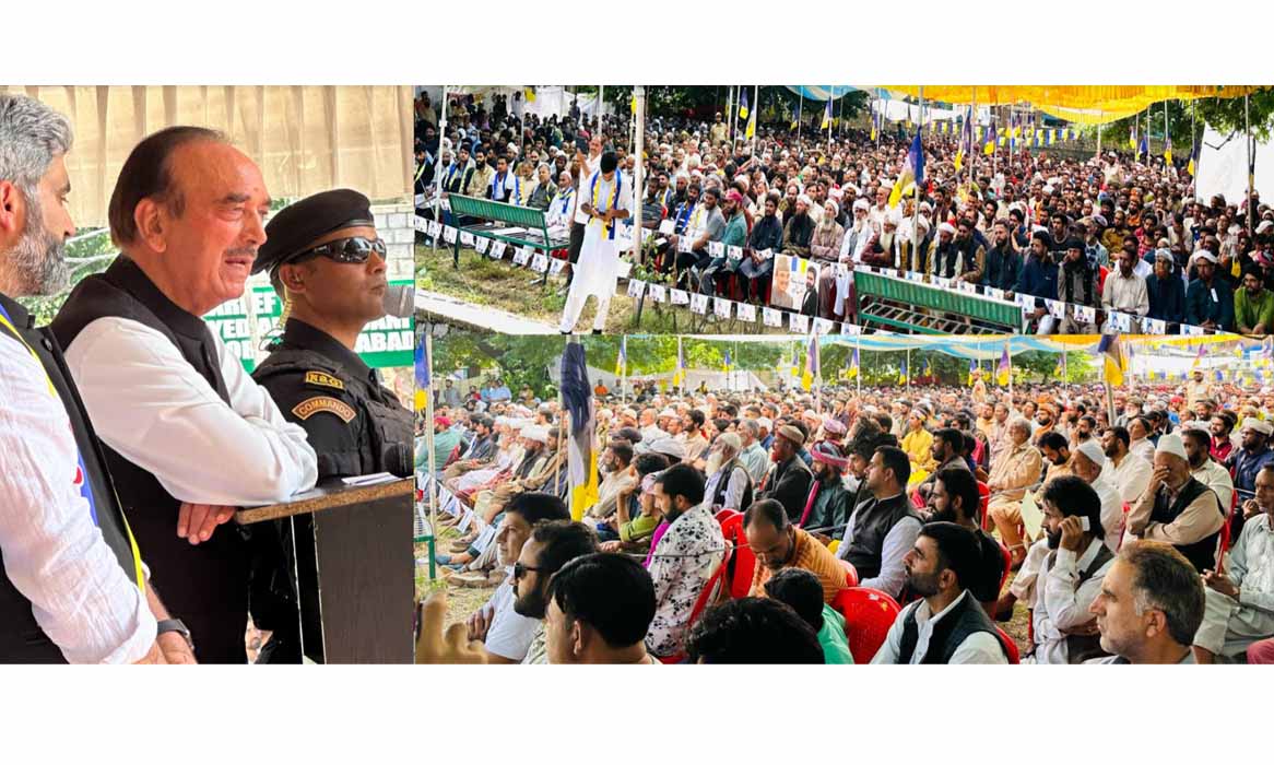 Will address unemployment, poverty if elected to power: Azad in Dooru