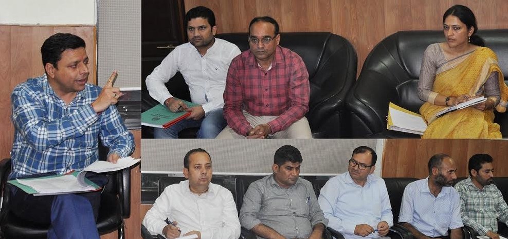 Jammu Akhnoor Road projects: Div Com directs officers to expedite work