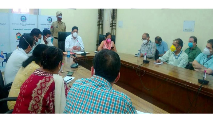 Div Com reviews Covid Management in GMC Jammu