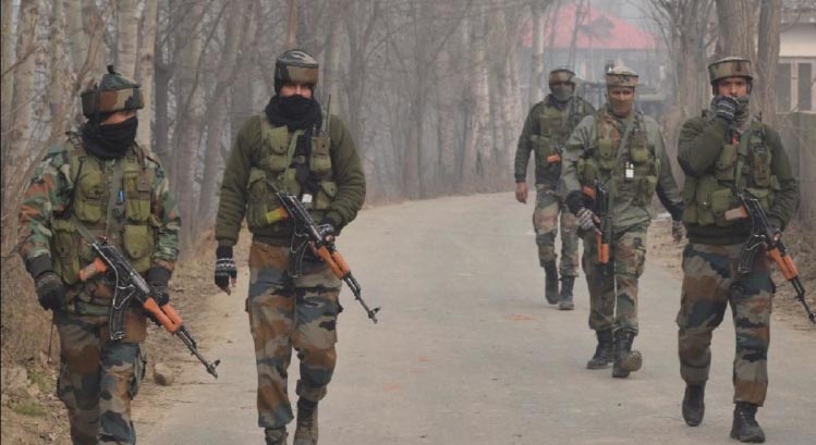 Jammu and Kashmir: Encounter breaks out between security forces and terrorists in Pulwama