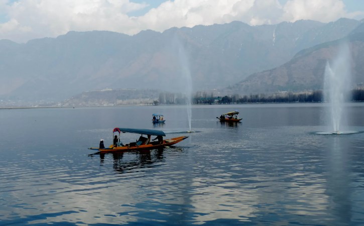 Dry, pleasant weather likely in Jammu and Kashmir: MeT