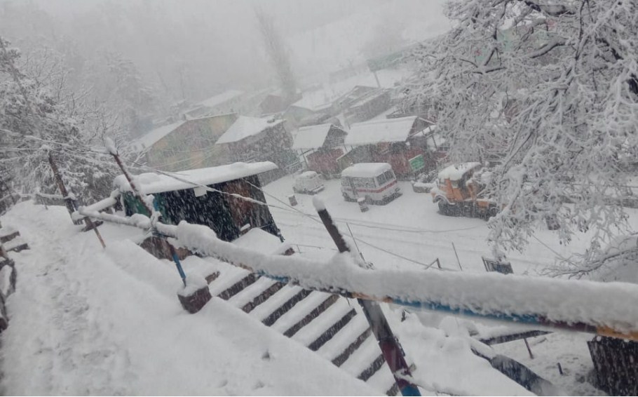 Covid-19 claims 15 more lives in Valley, J&K toll 465