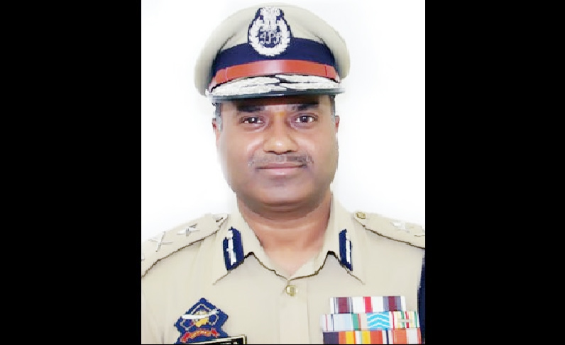 DG Prisons Hemant Lohia found at his house; Domestic help missing