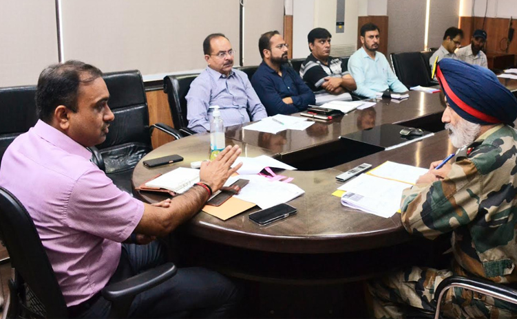 Div Com reviews land acquisition process for Delhi- Katra Expressway, BRO roads