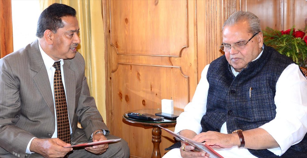 VC, SKUAST-K meets Governor