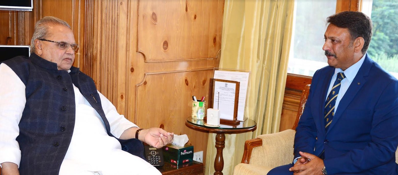 Member J&K PSC meets Governor Satya Pal Malik 