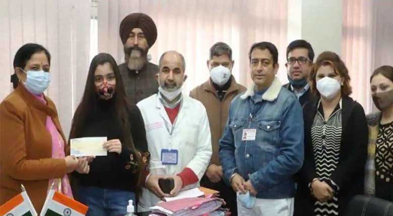 12 yr girl donates her earnings to GMC Jammu for fighting Covid pandemic