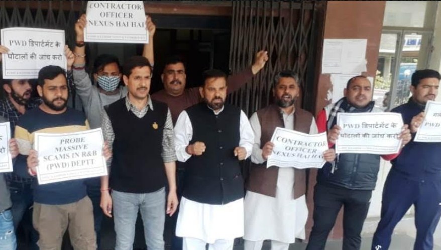 Hold probe into loot and plunder of R&B grants: Harsh Dev