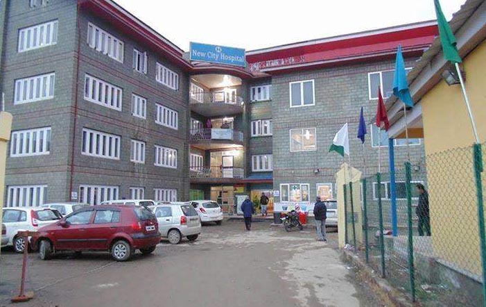 Nearly 5000 major surgeries performed in major hospitals in Srinagar so far this month