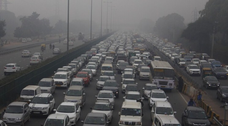 Delhi cops jam Gurugram border, 14 metro stations shut over citizenship act protests