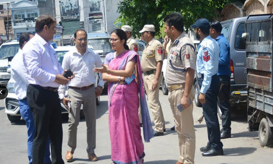 DDC Jammu reviews proposed Amphalla-Janipur road widening project