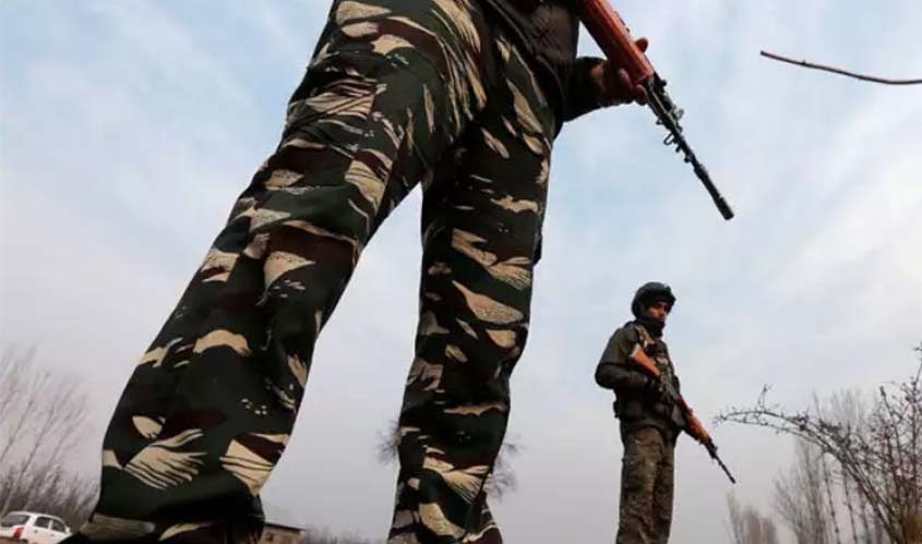2 CRPF men killed after firing upon each other in Srinagar