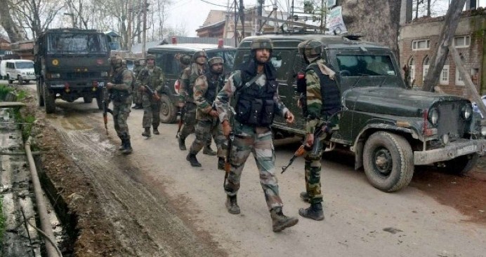 J&K: Pakistan violates ceasefire along LoC in Poonch