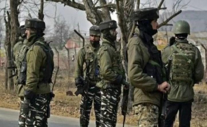 Pak troops resorted to shelling along LoC, IB in J-K's Poonch, Kathua