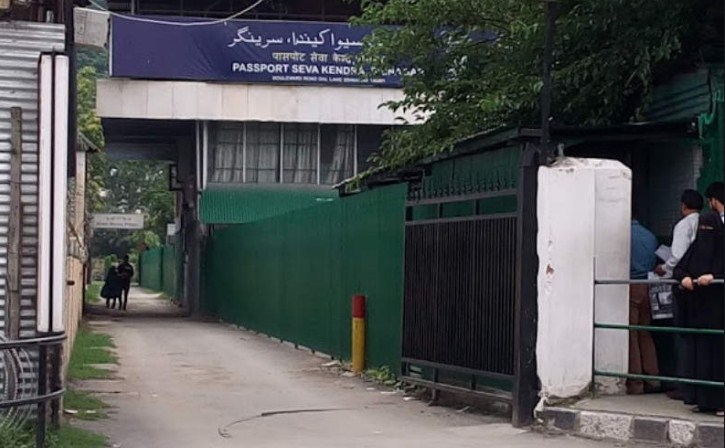 Passport office in Srinagar remains open; 6400 passports given since Aug 5