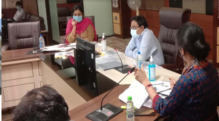 Dwivedi reviews progress on Relief & Revival package for J&K’s business sector
