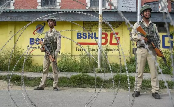 2G Mobile Internet Services to Continue in J&K UT Till April 15, Says Govt