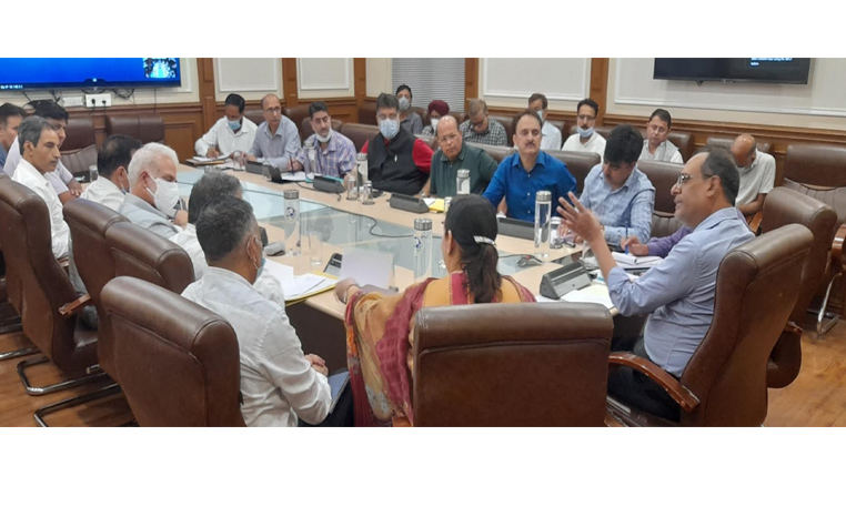 Ensure that Academic Session is not delayed at any cost: Kansal