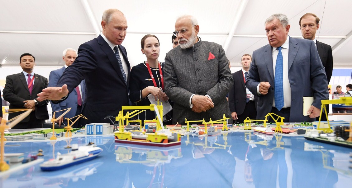 Prime Minister Narendra Modi bats for transfer of technology from Russia to produce, export weapons at low cost