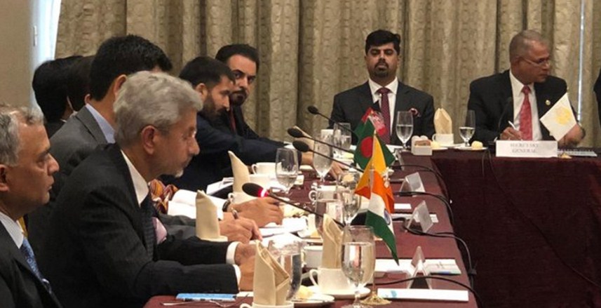 Pakistan Foreign Minister boycotts EAM Jaishankar's statement at SAARC meeting, India calls it drama