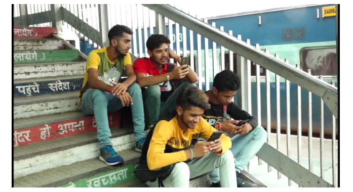 How students made use of free WiFi at Jammu station to catch up with syllabus