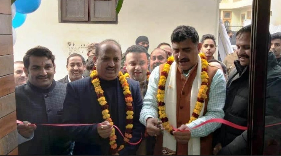 Jugal Kishore MP inaugurated Readymade Showroom at Subash Nagar