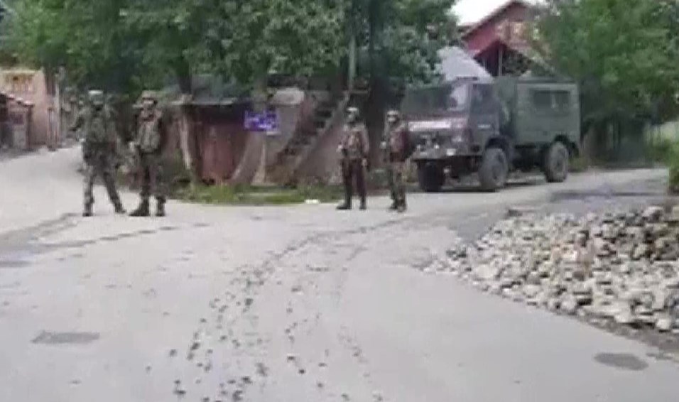 Hizb-ul-Mujahideen terrorist killed in encounter in J&K's Kulgam