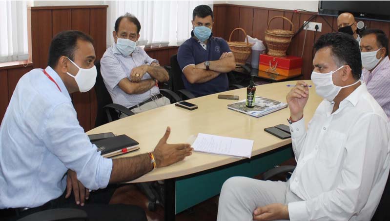 No repeated Covid test for Outside pilgrims, Hotel Association delegation calls on CEO SMVDSB