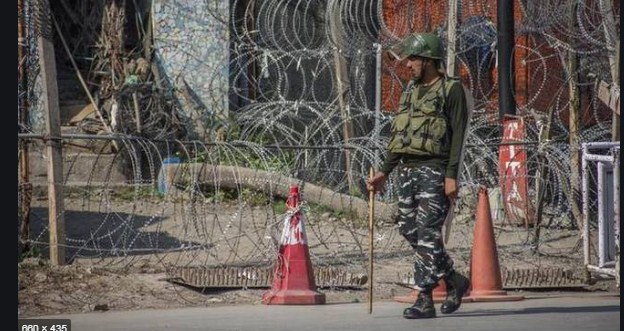 Shutdown enters 13th week in Kashmir