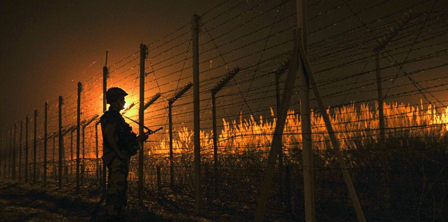 Pakistan Violates Ceasefire along LoC in Jammu and Kashmir's Rajouri, No Casualty Reported