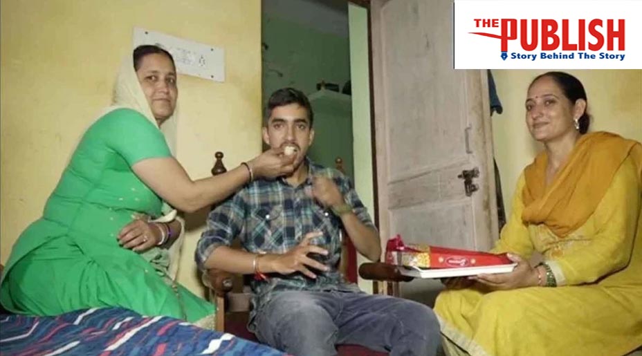 Used book binder from Udhampur cracks KAS exam with 10th Rank