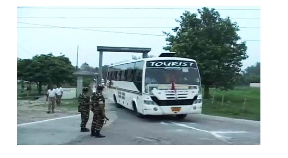 Post security advisory, Amarnath pilgrims start returning from Yatri Niwas base camp