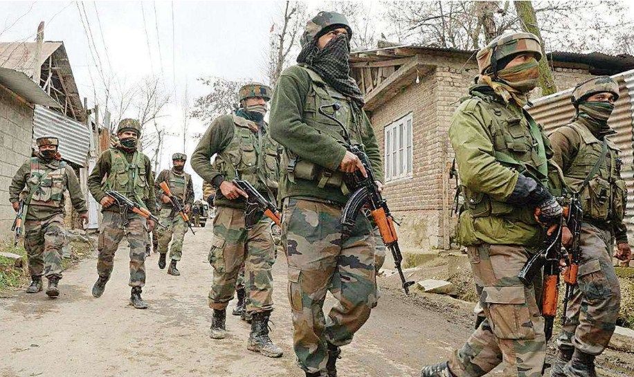 ACB Traps J&K Police Sub Inspector Red Handed