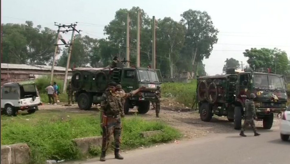 Man Wearing Combat Dress Detained Outside Army Camp in J&K