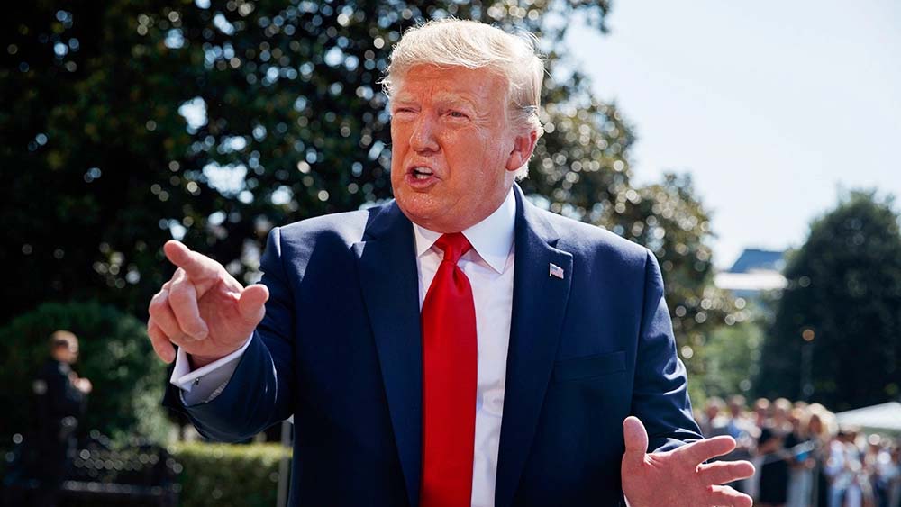 Trump again offers to ''help'' resolve Kashmir issue, meets Pak PM Imran in Davos